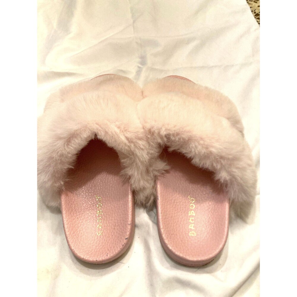 Bamboo Women’s Size 7 Blush Pink Faux‑Fur Slides – Soft Cozy Slip‑On Sandals